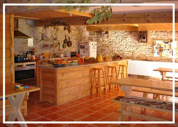 gîte de groupe grande cuisine